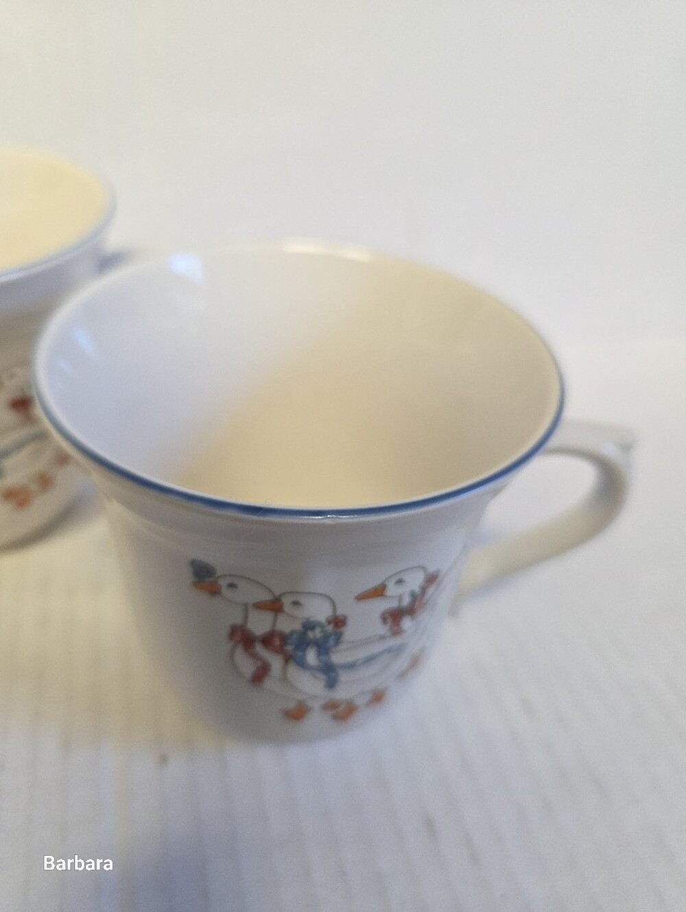 BrickOven 80s Stoneware Set of 2 Ceramic Geese Mugs/Cups - Picture 4 of 8